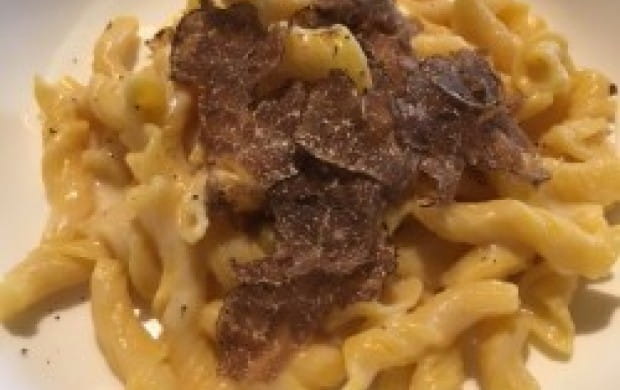 Pasta with truffles and chardonnay | Matching Food & Wine