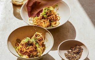 Sesame and chilli oil noodles