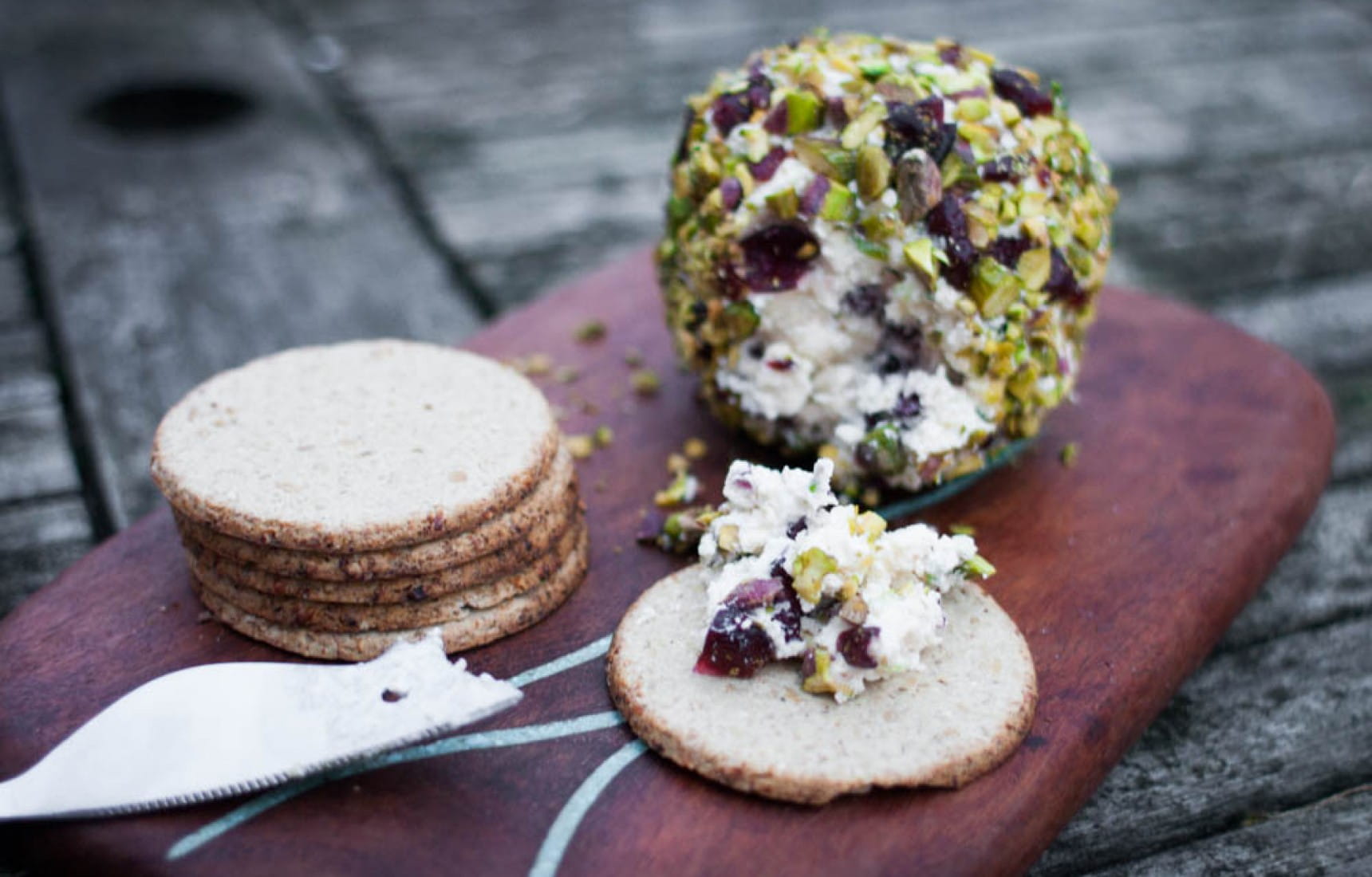 Classic cheese ball Matching Food Wine